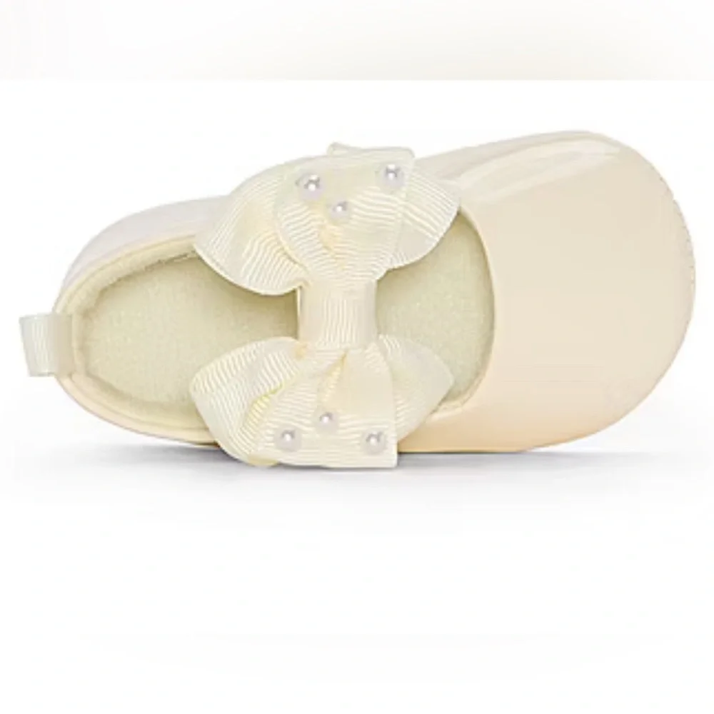 Stepping Stone Infant Girls Mary Jane Shoes in ivory size 6/9.